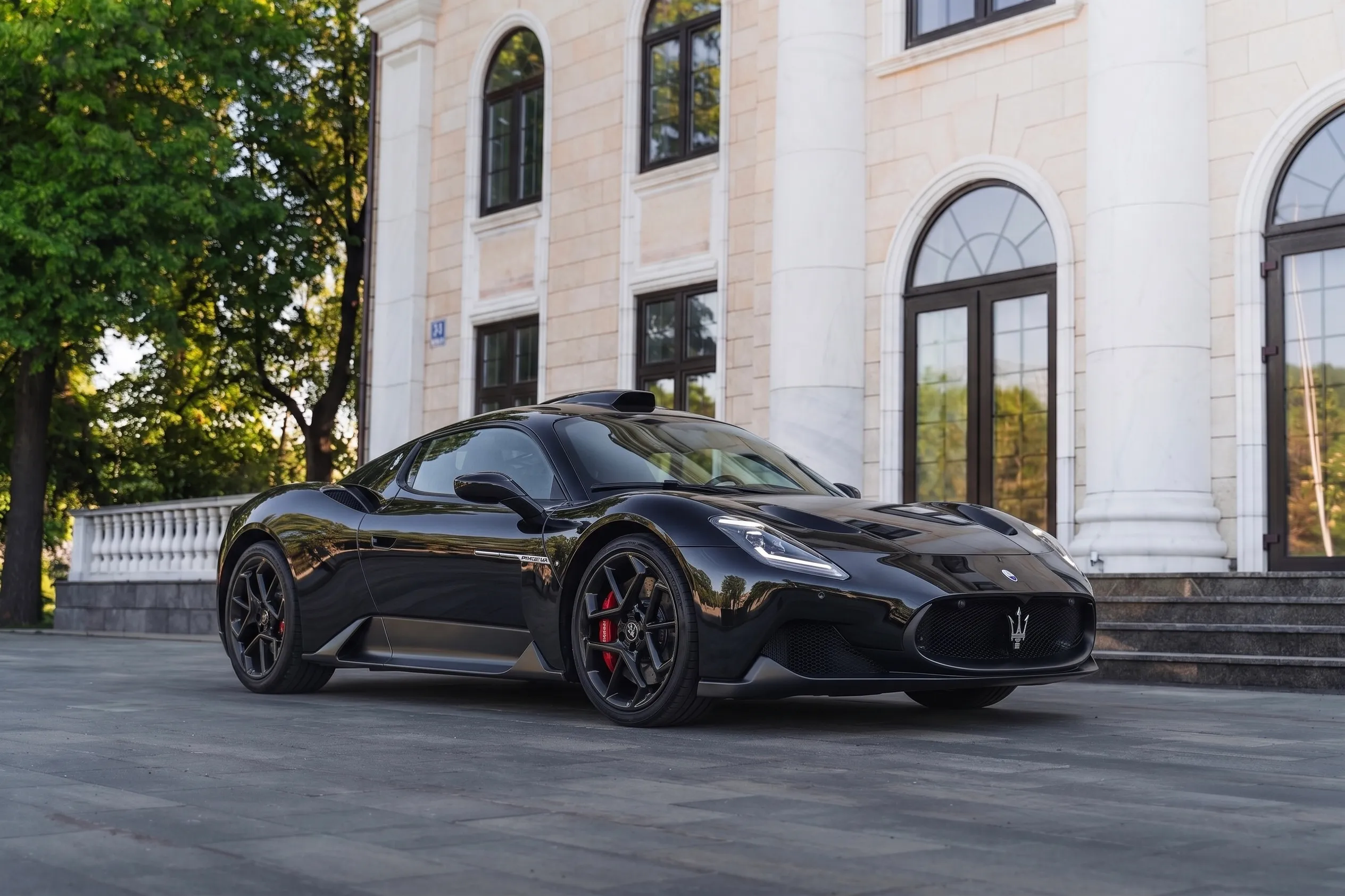 Maserati MC20 фото 4