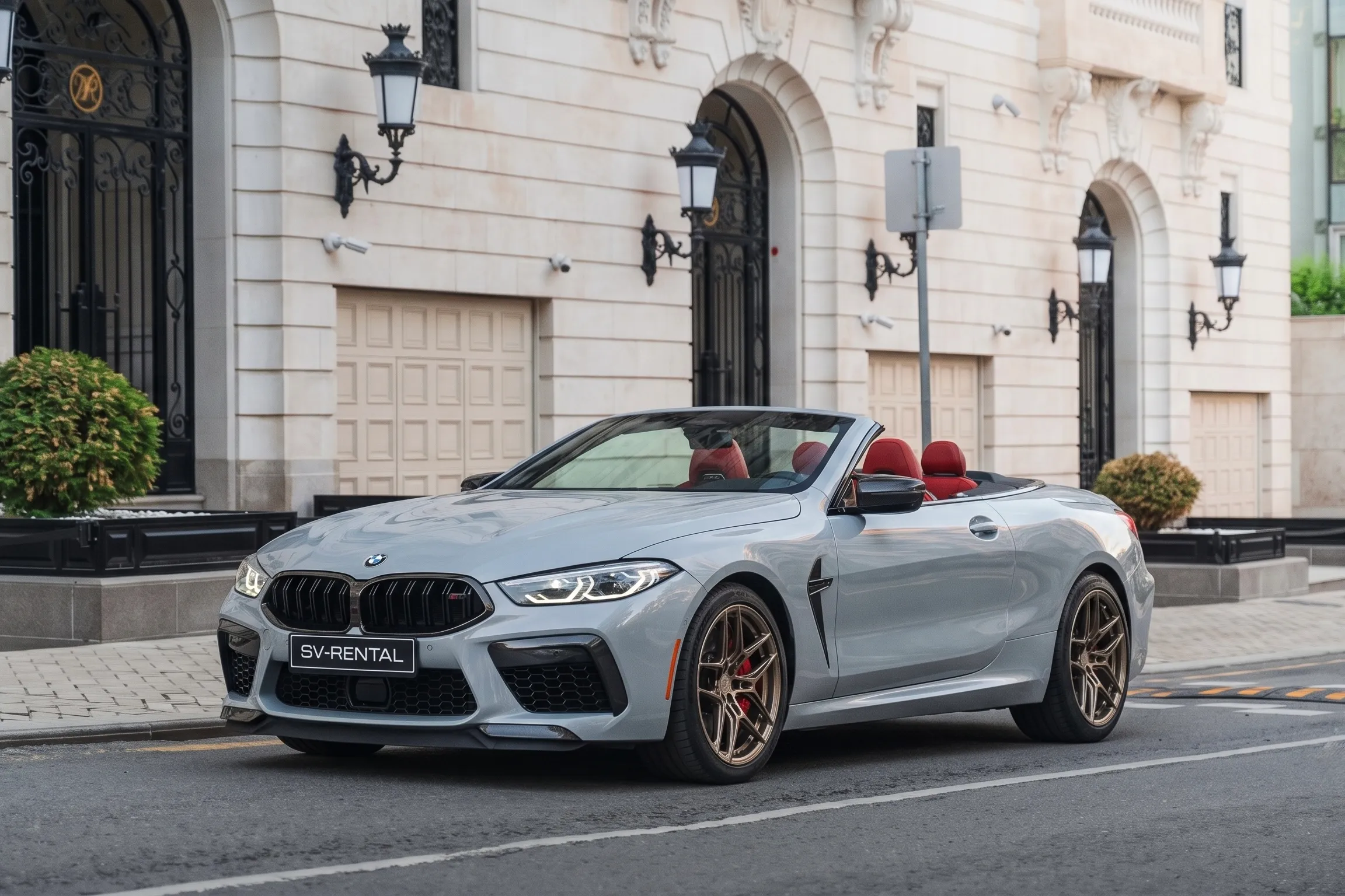 BMW M8 Cabrio фото 1