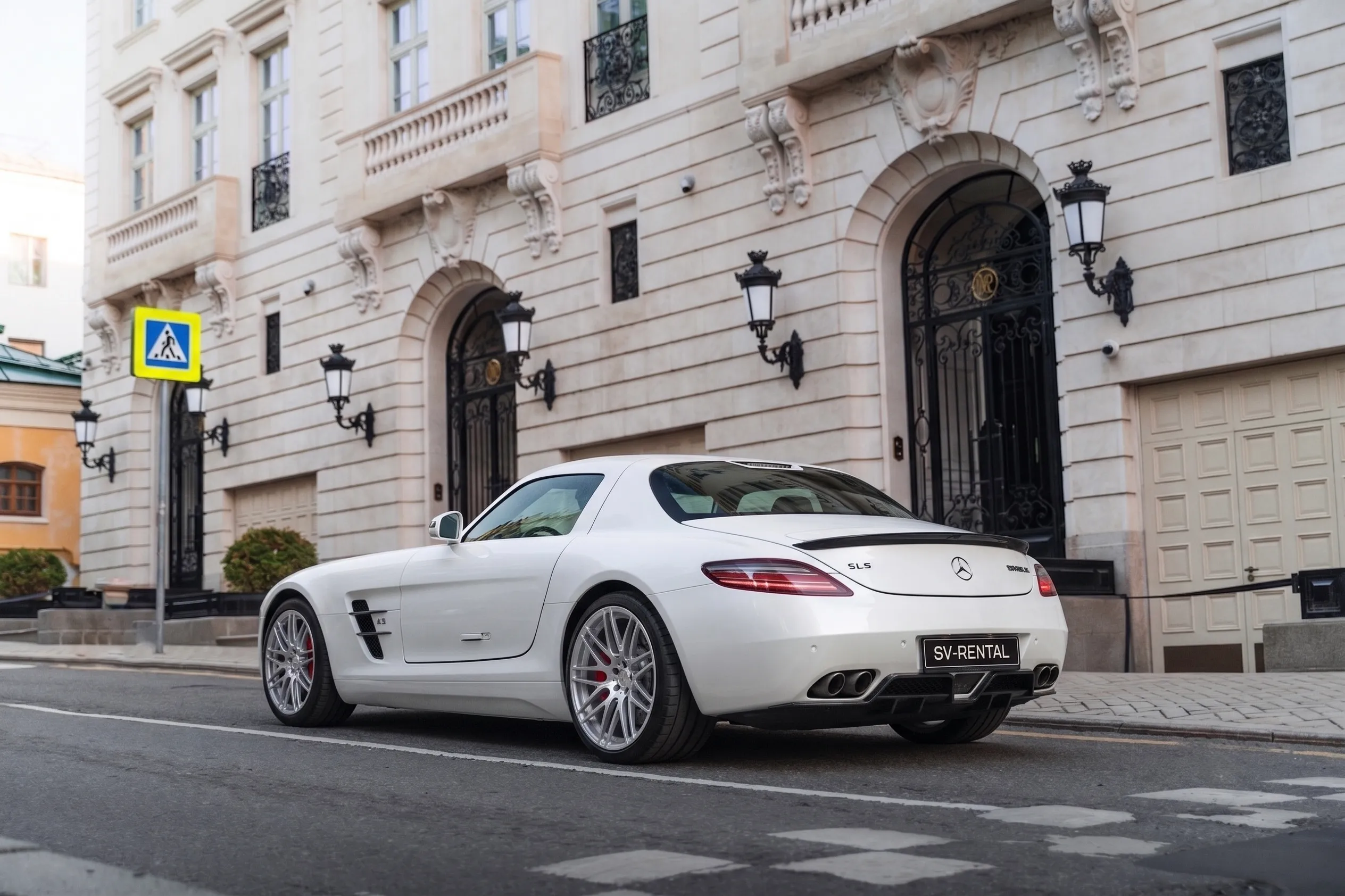 Mercedes SLS AMG фото 2