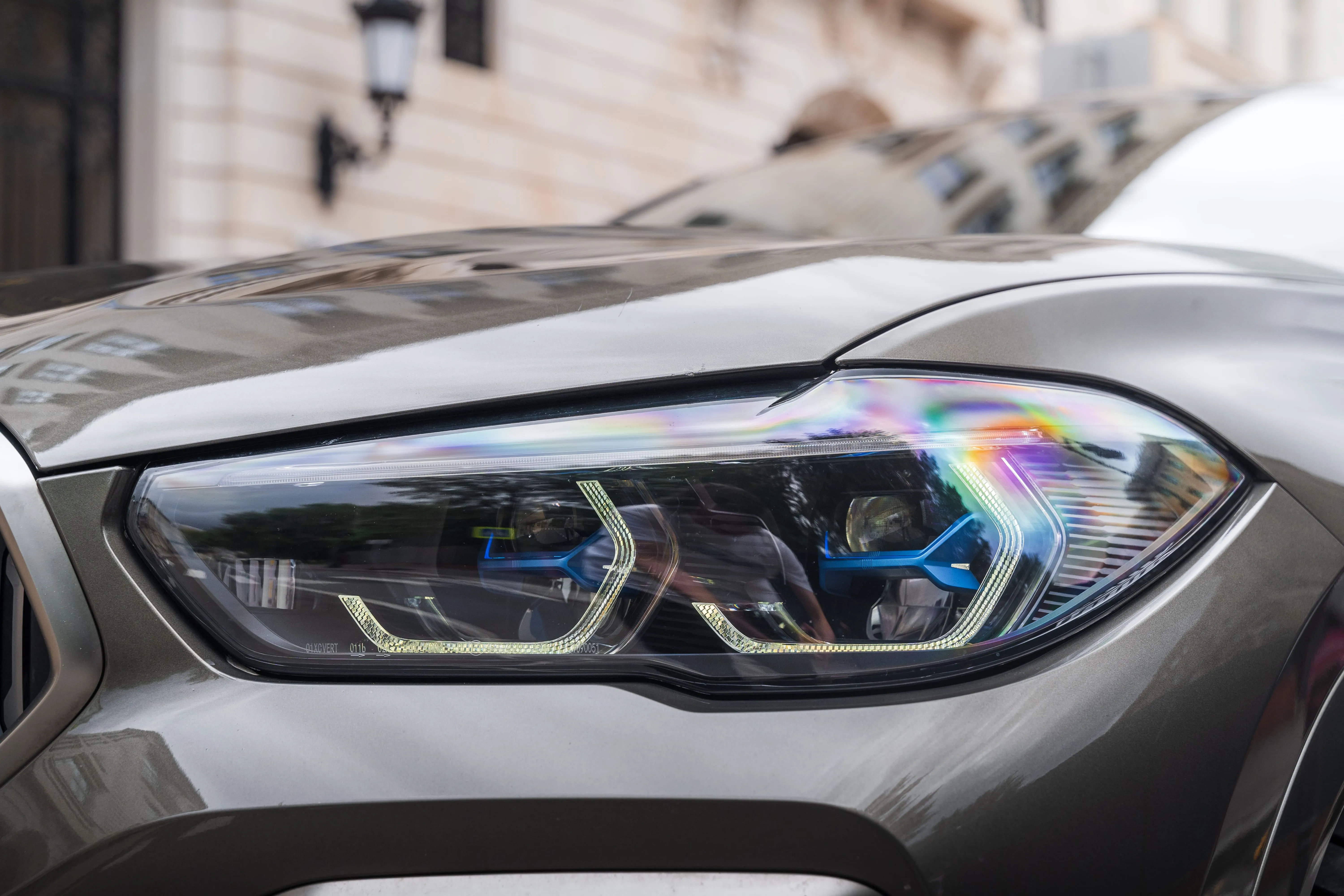 BMW X6 M50i фото 8