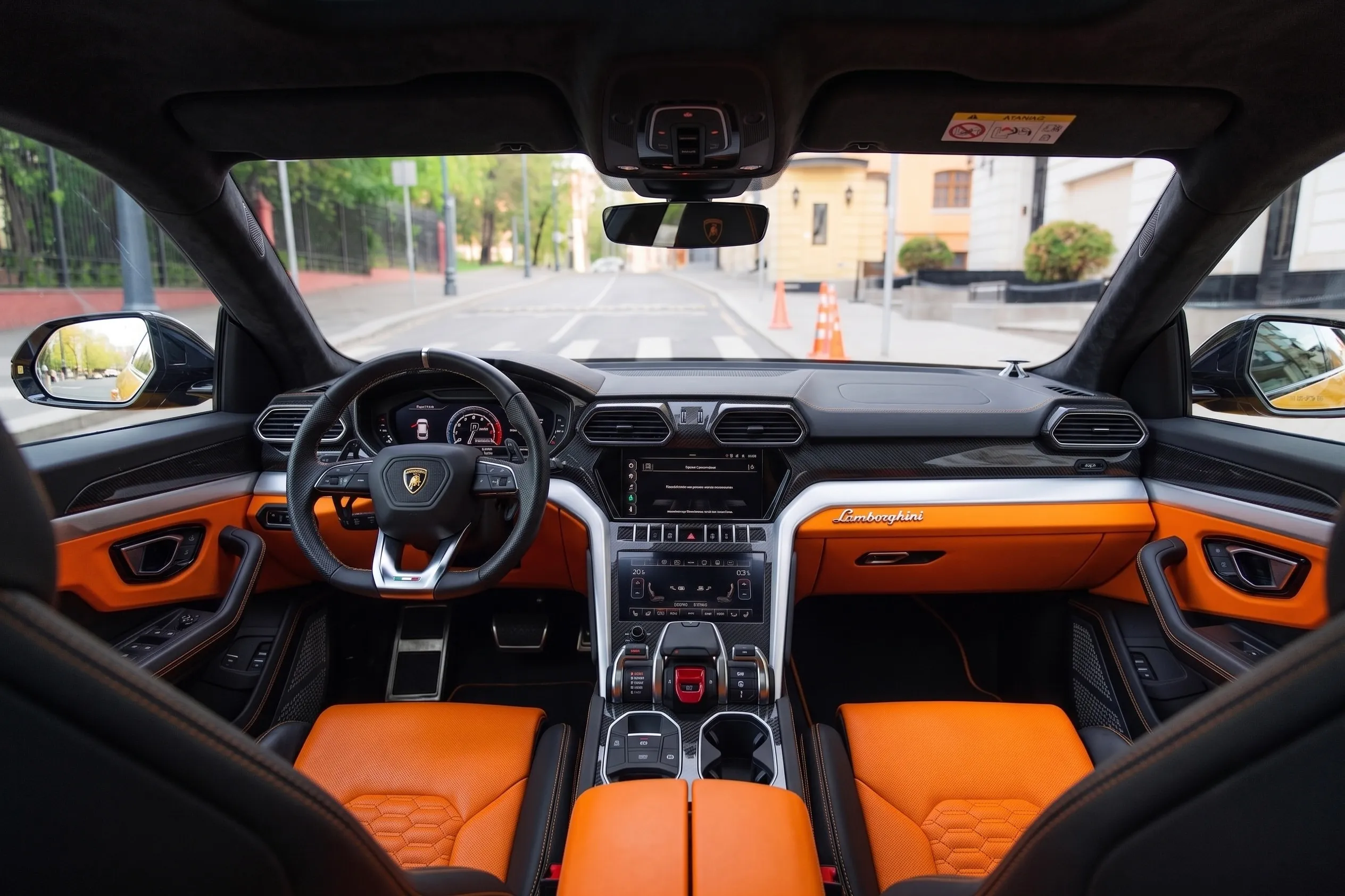 Lamborghini Urus White фото 4