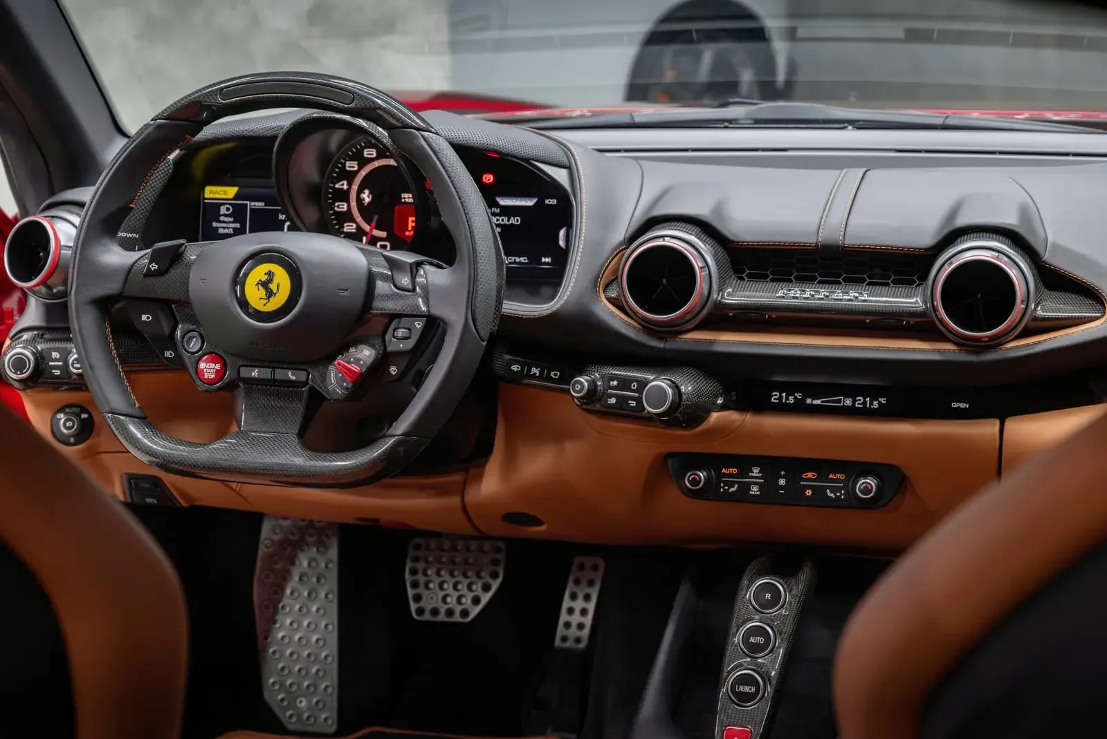 Ferrari 812 Superfast фото 7