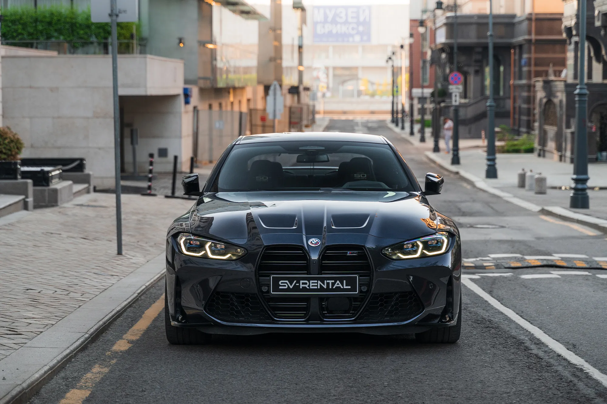 BMW M4 Jahre Edition фото 3