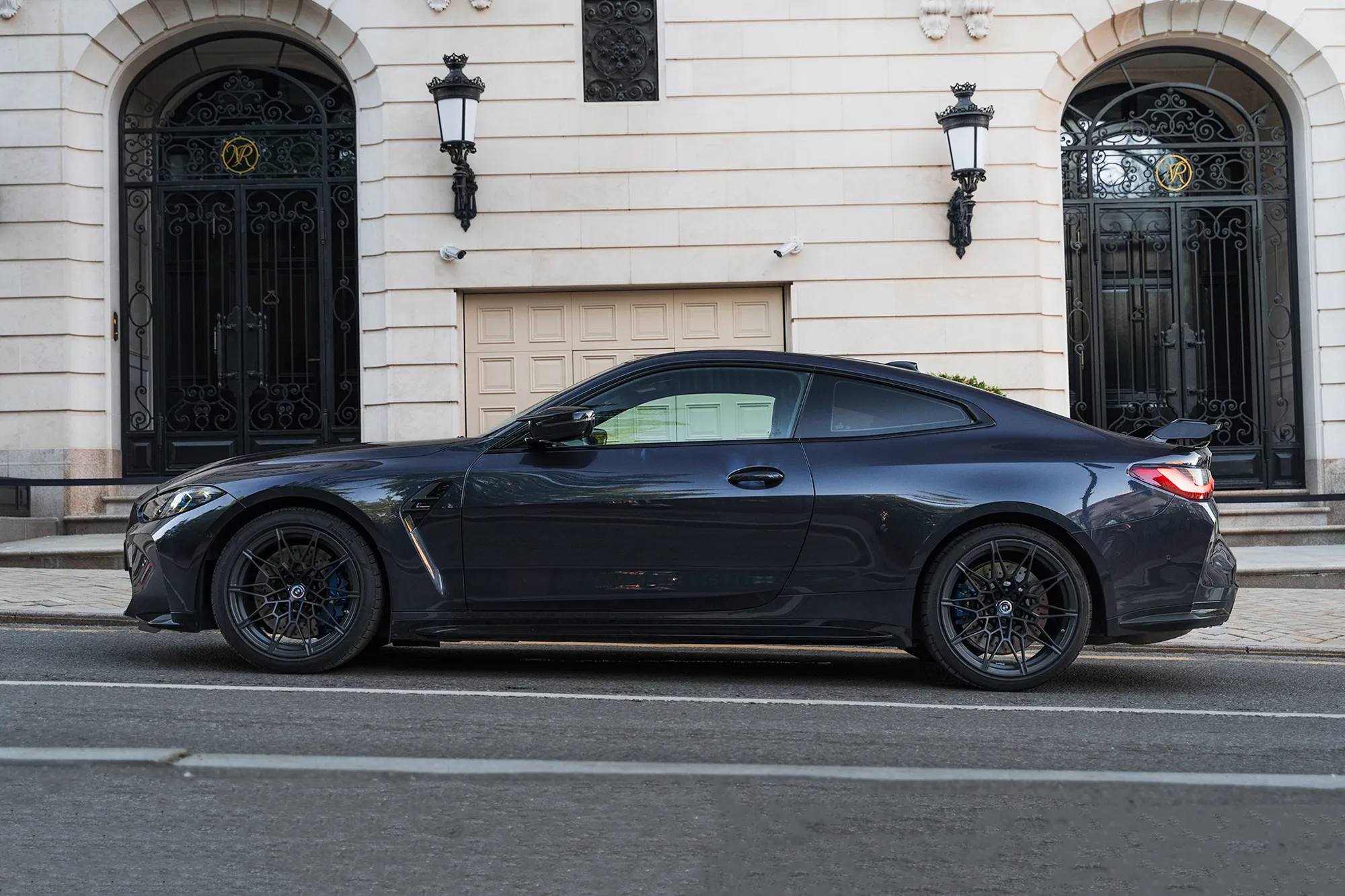 BMW M4 Jahre Edition фото 2