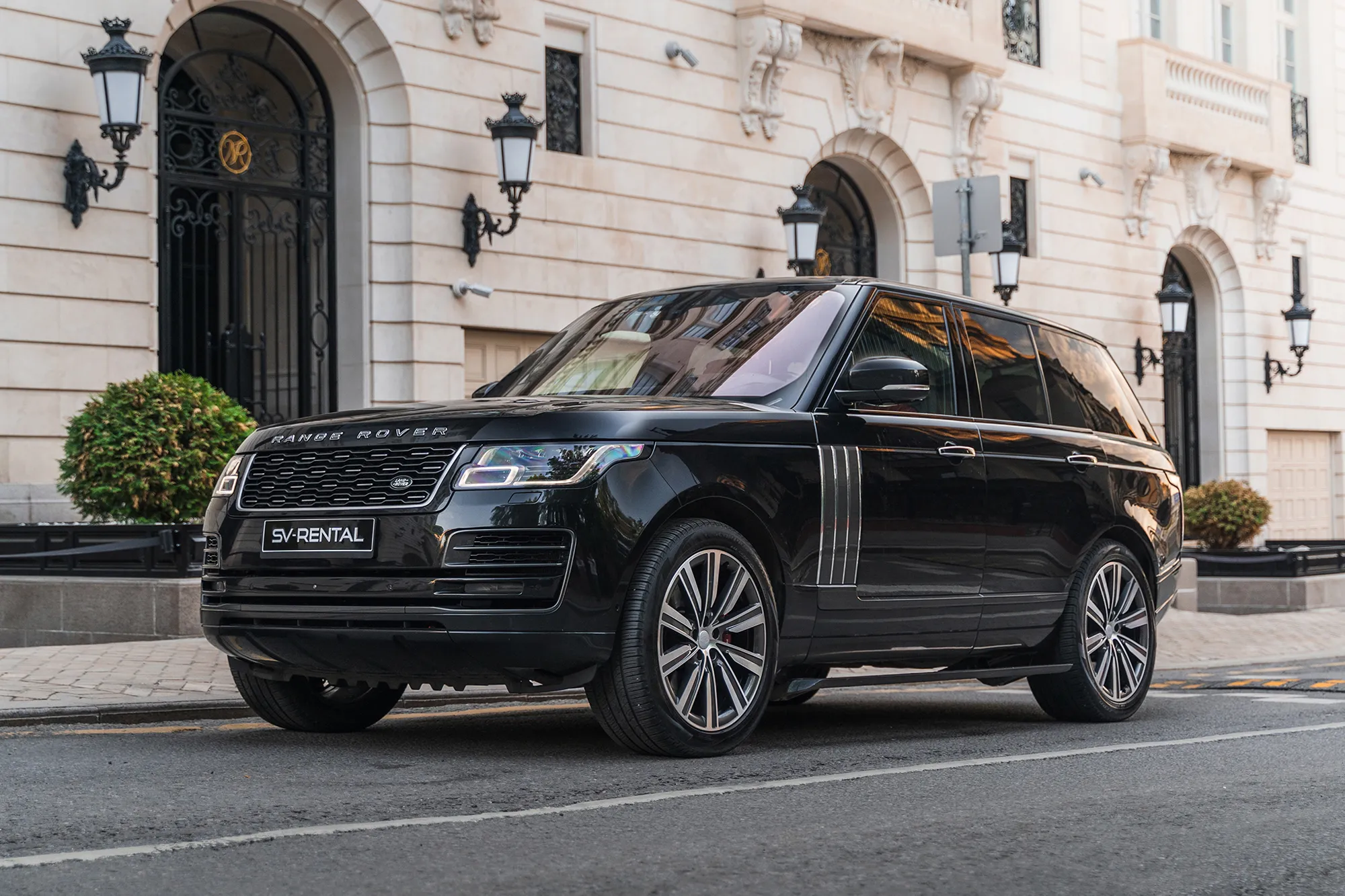 Range Rover SVAutobiography фото 1