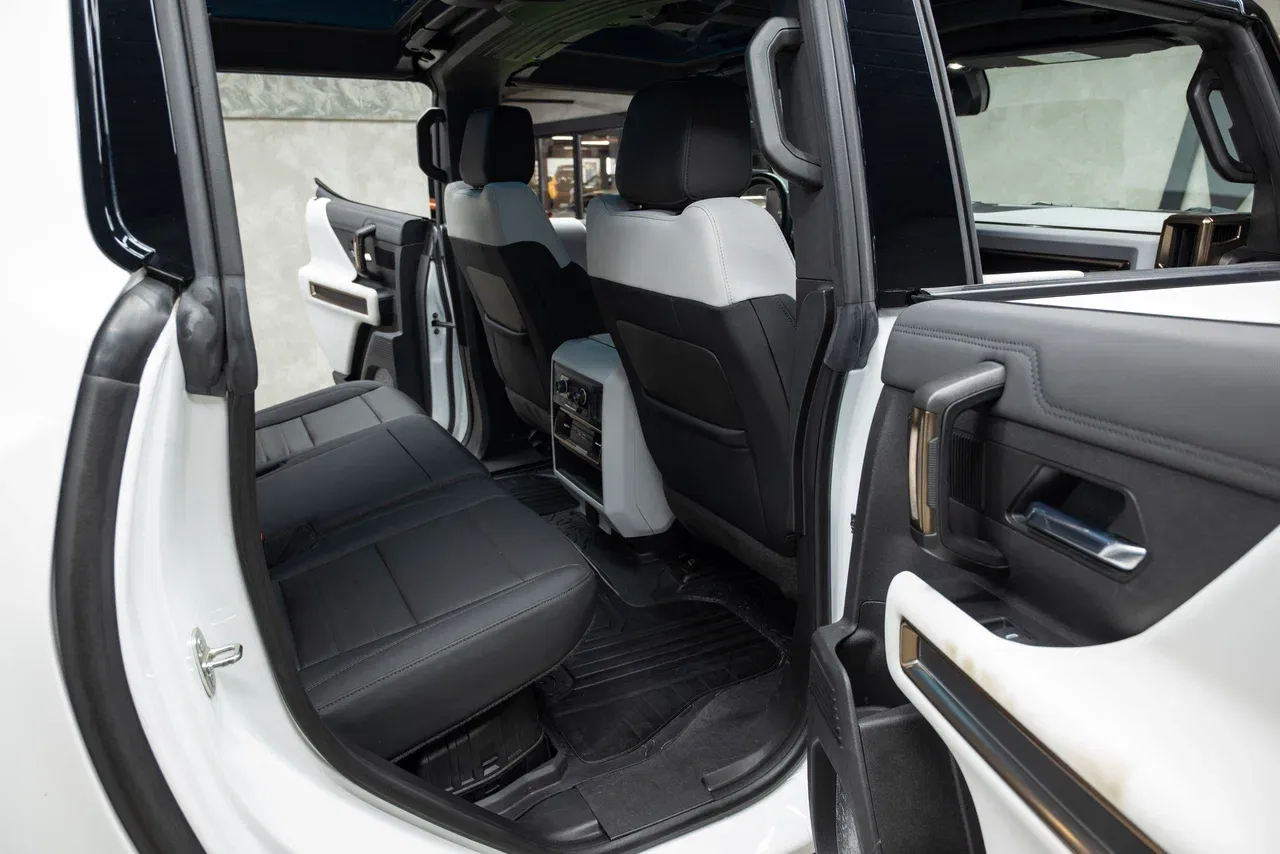 GMC Hummer EV фото 6